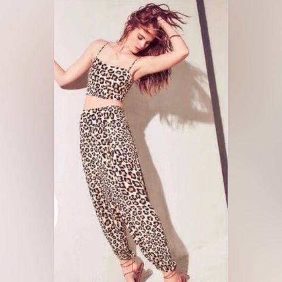 Victoria's Secret Leopard Print Pajama Set - Picture 1 of 14